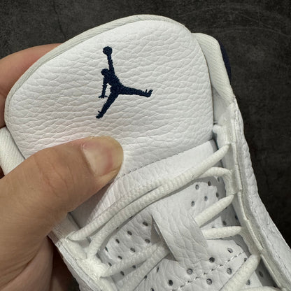 Nike Air Jordan 13 Retro "White and Midnight Navy"