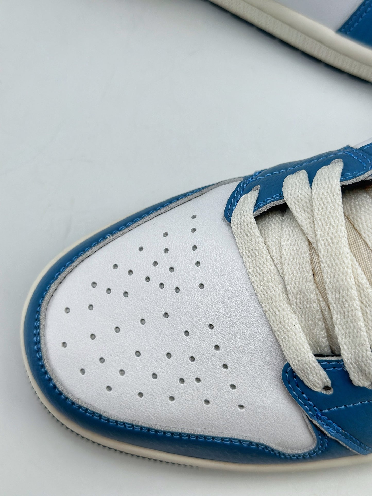 Nike Air Jordan 1 Low "White/Aegean Storm