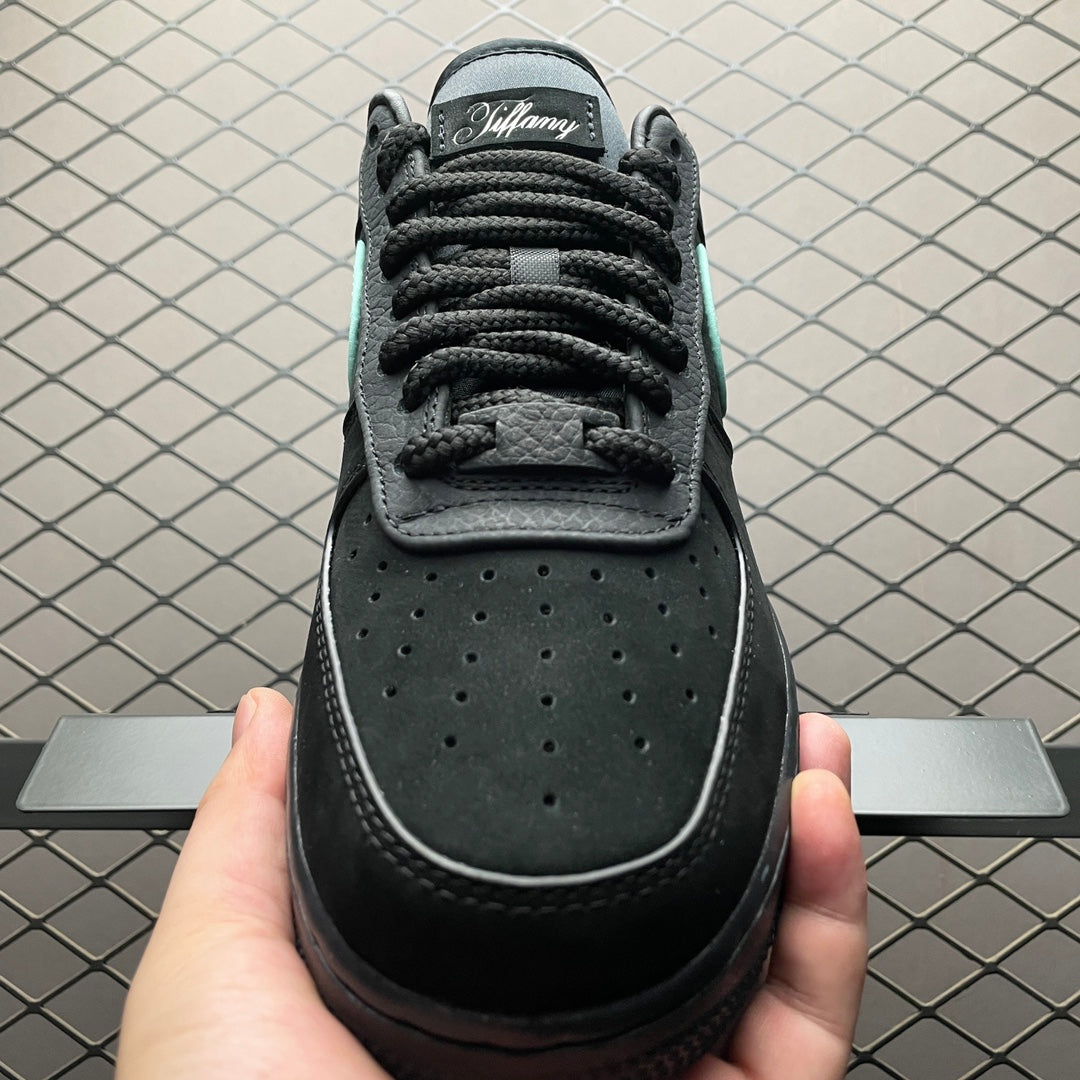 Tiffany & Co. × Nike Air Force 1 Low "1837"