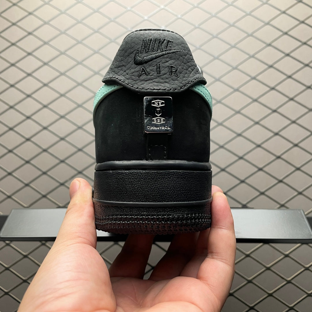 Tiffany & Co. × Nike Air Force 1 Low "1837"