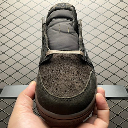 Travis Scott × Nike Air Jordan 1 Low OG SP "Velvet Brown"