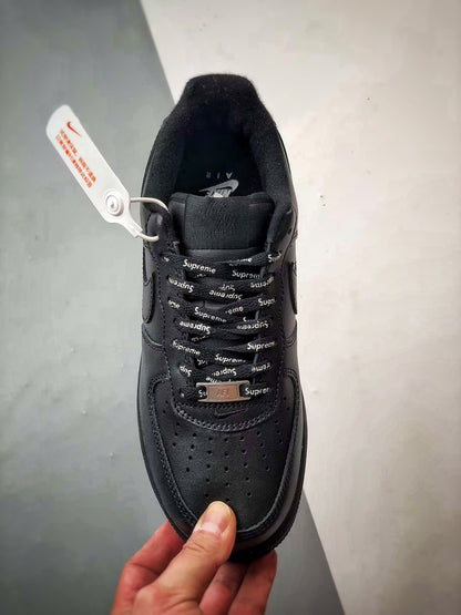 Supreme × Nike Air Force 1 Low "Black"