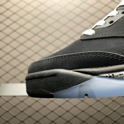 Nike Air Jordan 5 Retro OG "Black Metallic Reimagined"