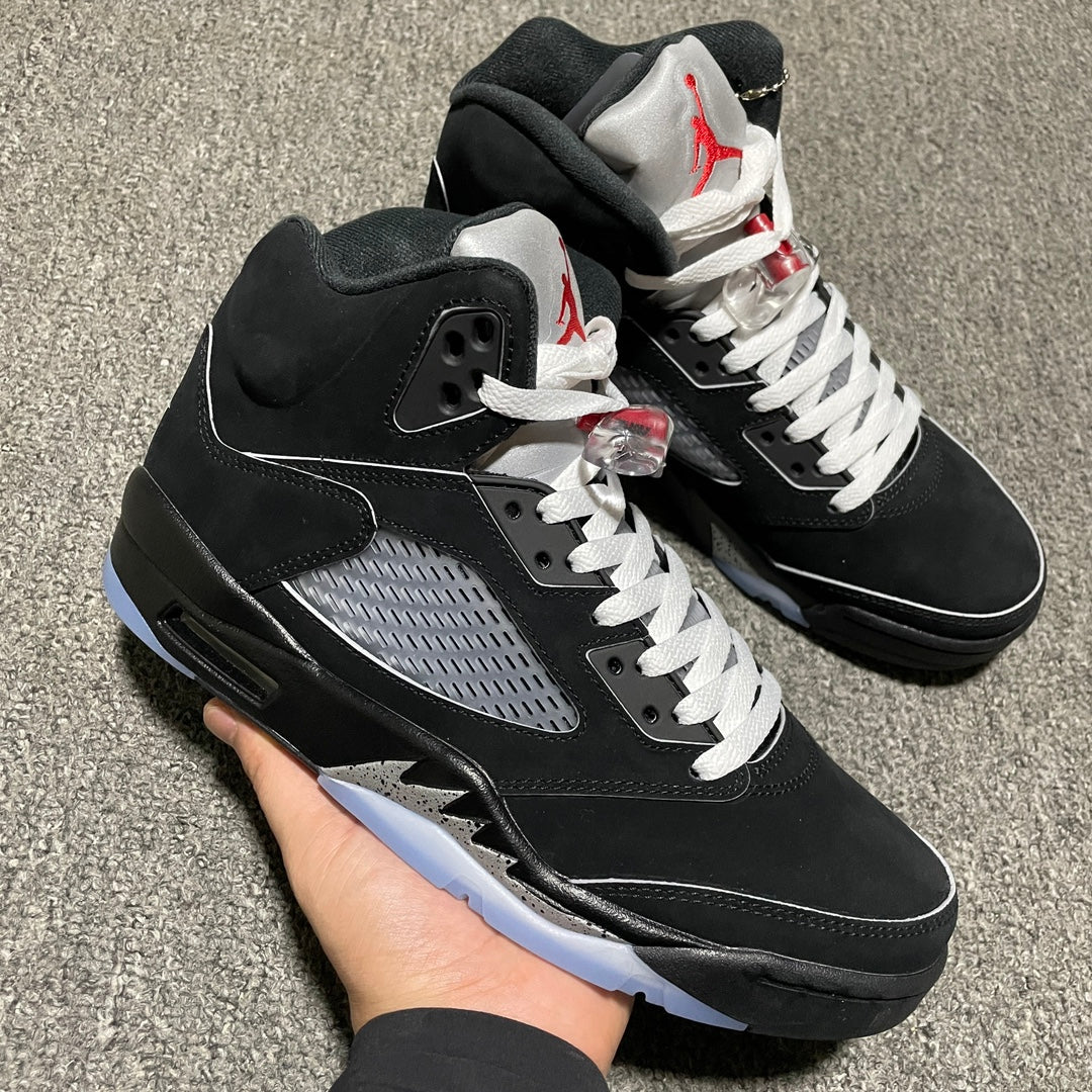 Nike Air Jordan 5 Retro OG "Black Metallic Reimagined"