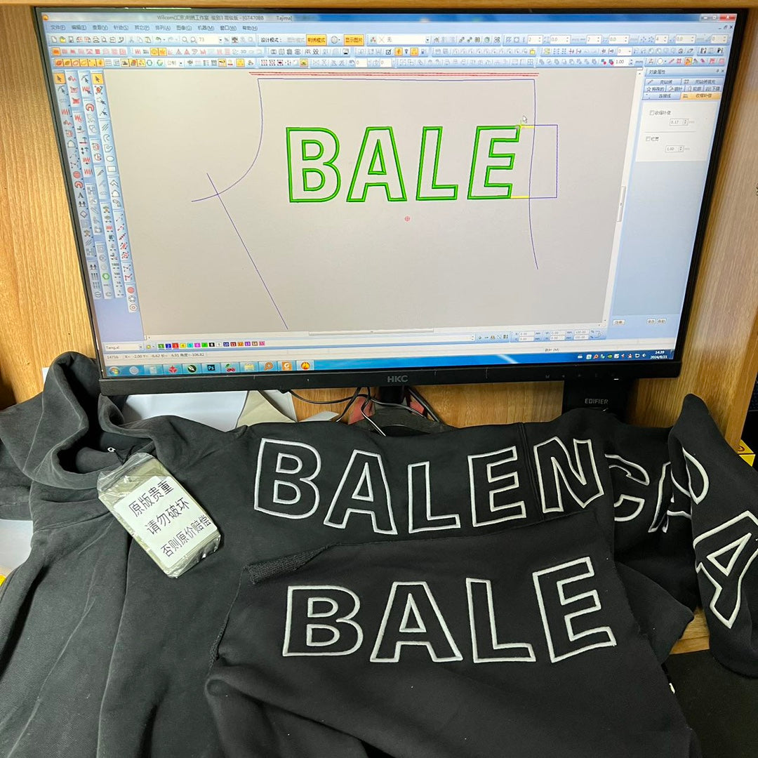 BALENCIAGA Outline Hoodie