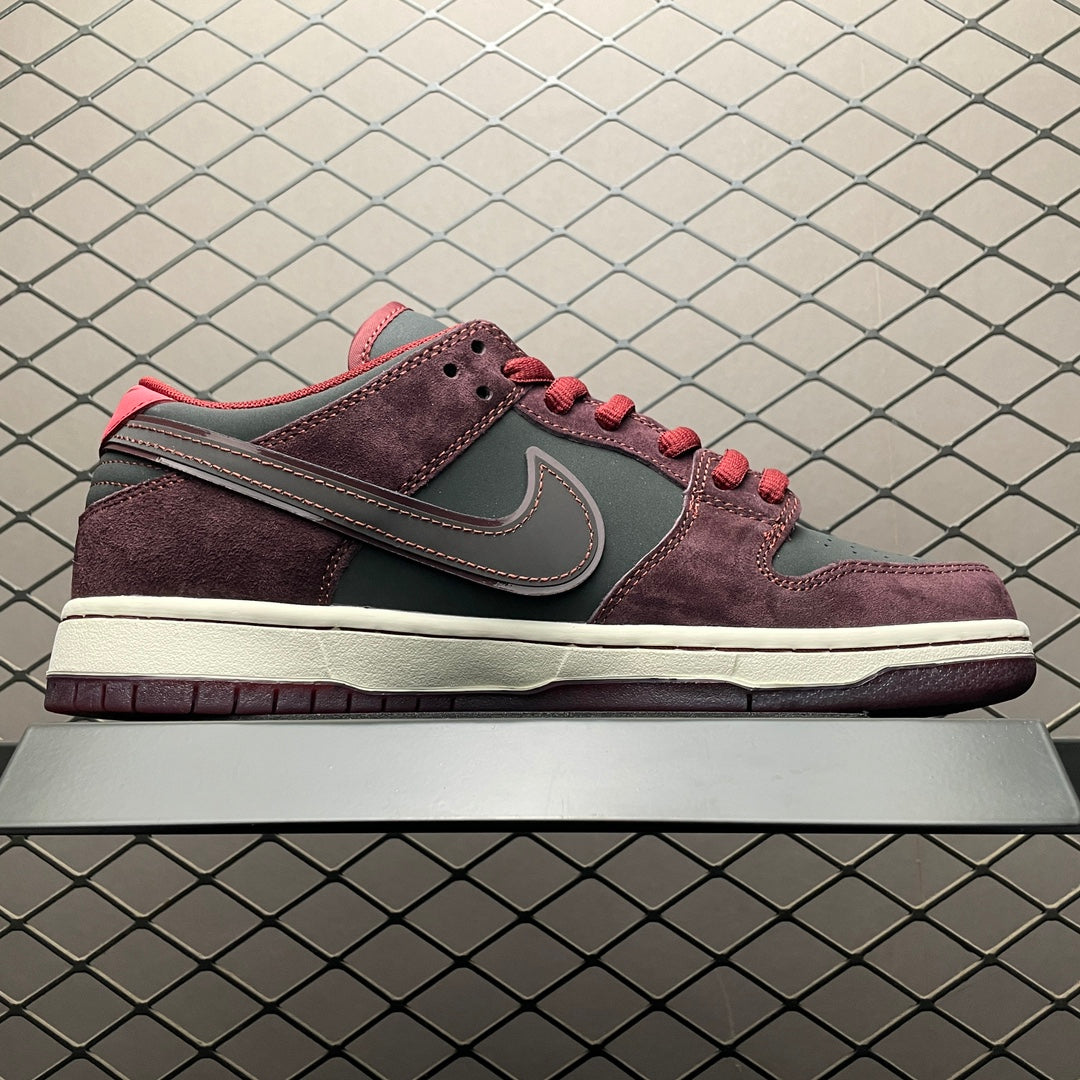 Riot Skateshop × Nike SB Dunk Low Pro "Mahogany"