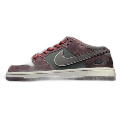 Riot Skateshop × Nike SB Dunk Low Pro "Mahogany"