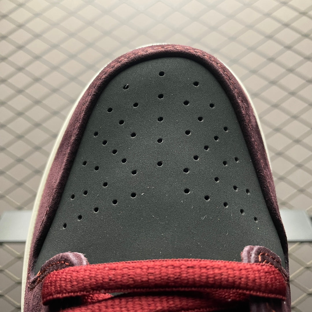 Riot Skateshop × Nike SB Dunk Low Pro "Mahogany"