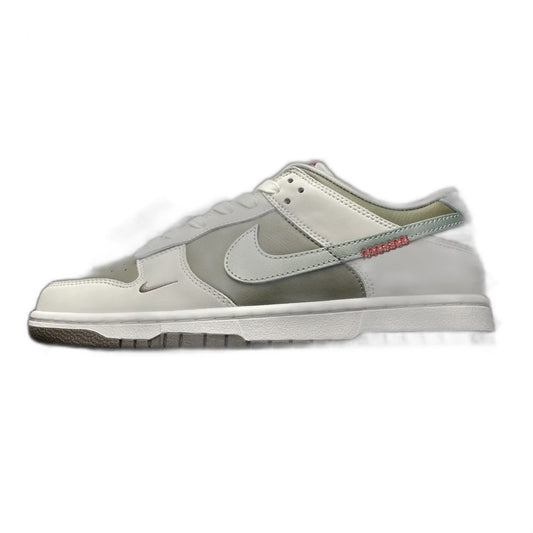 Nike Dunk Low "Year of The Snake"