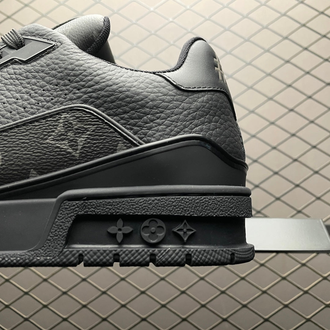 Louis Vuitton LV Trainer Line Sneakers