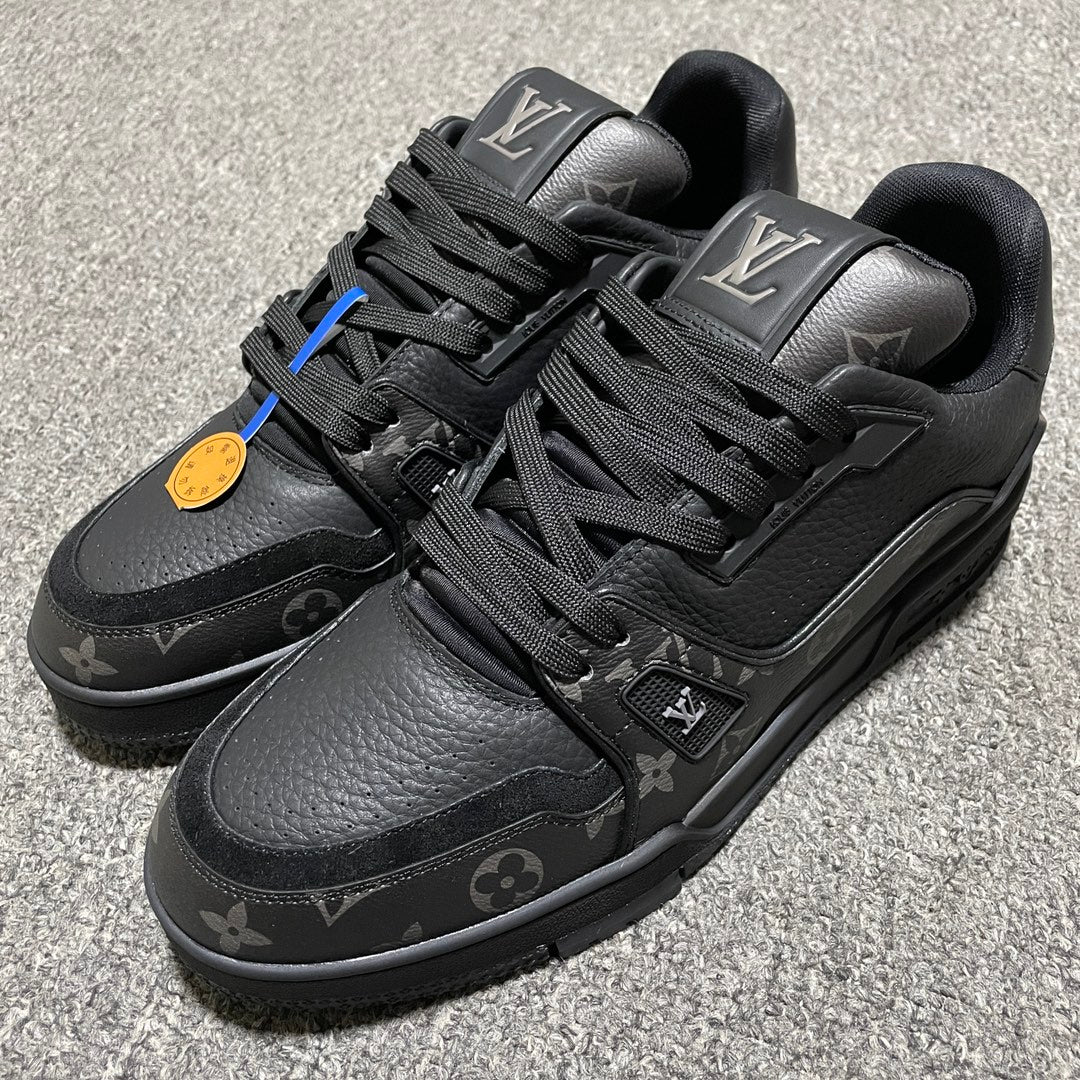 Louis Vuitton LV Trainer Line Sneakers