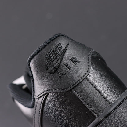 Nike Air Force 1 Low 07 "Black"
