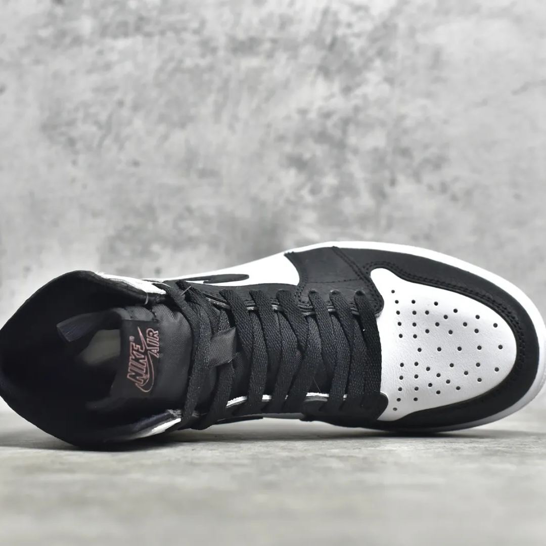 Nike  Air Jordan 1 " Stage Haze"