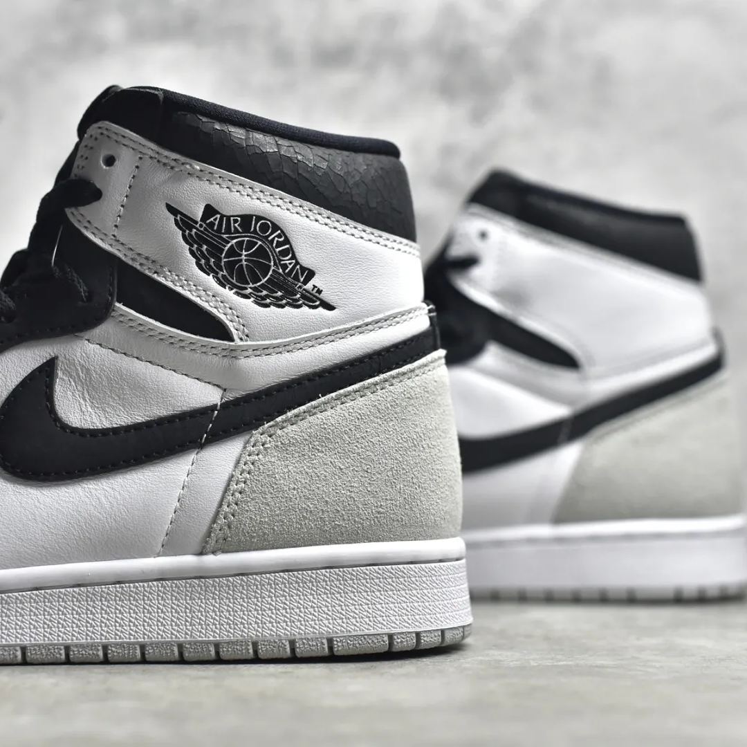 Nike  Air Jordan 1 " Stage Haze"