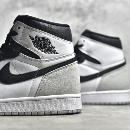 Nike  Air Jordan 1 " Stage Haze"