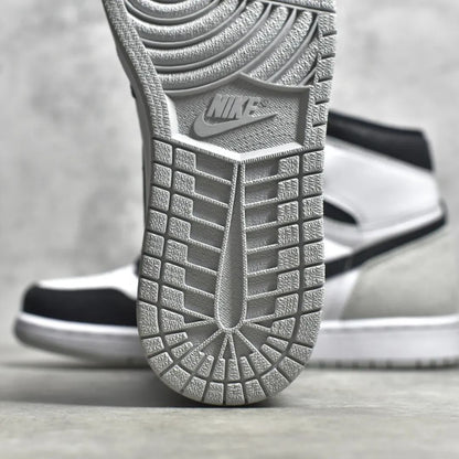 Nike  Air Jordan 1 " Stage Haze"