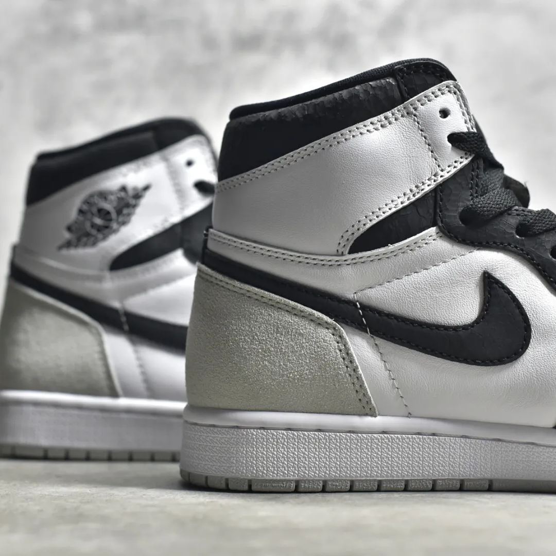 Nike  Air Jordan 1 " Stage Haze"