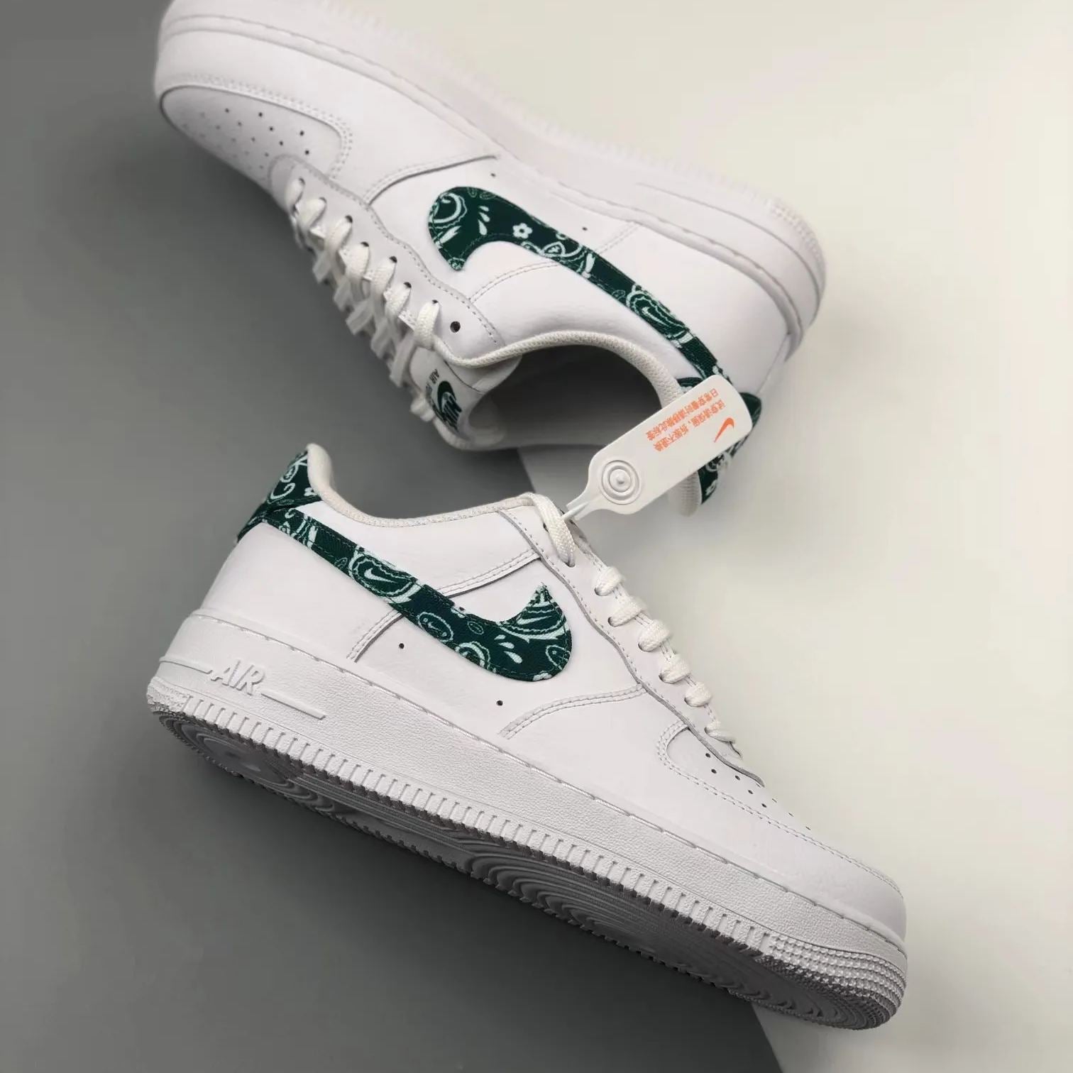 Nike WMNS Air Force 1 Low '07 Essential "Green Paisley"