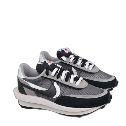 サカイ ワッフルシューズ/sacai × Nike LD Waffle "Black"