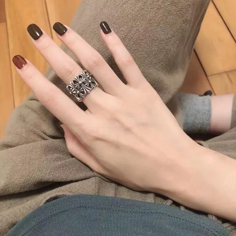 CHROME HEARTS クロムハーツ 墓の十字架リング
