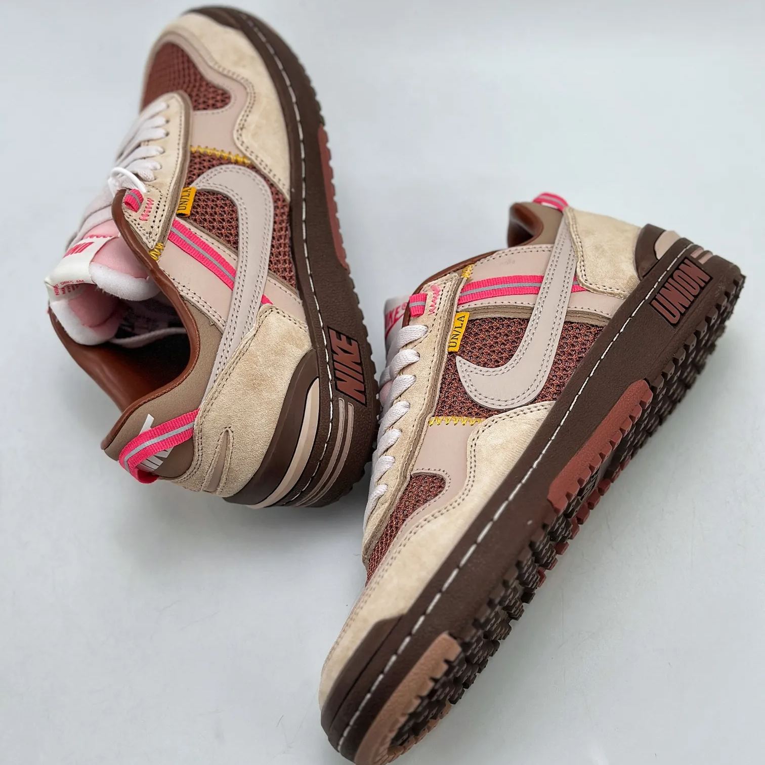 UNION × Nike Field General SP "Guava"