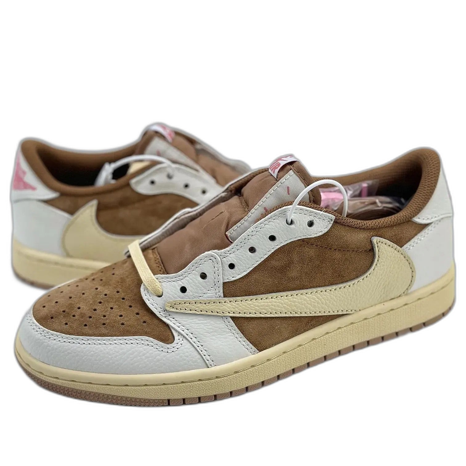 Travis Scott × Nike Air Jordan 1 Low OG SP "Sail/Shy Pink"