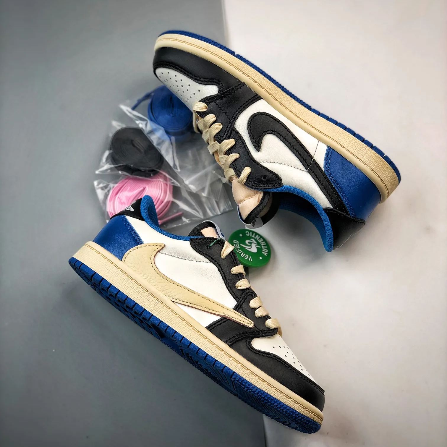 Travis Scott × Fragment × Nike Air Jordan 1 Low OG SP "Military Blue" (Kids)