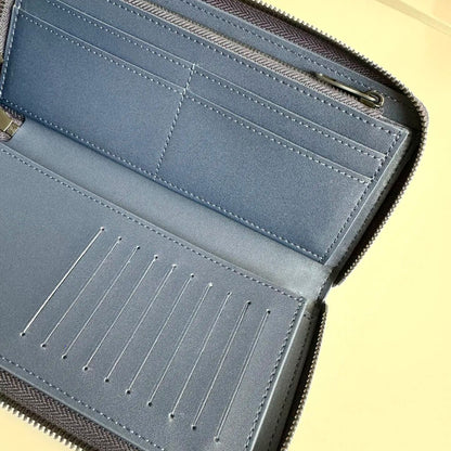 Louis Vuitton  Zippy Wallet Vertical