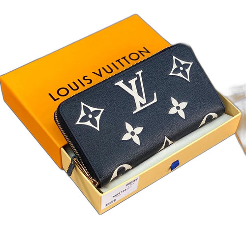 Louis Vuitton Zippy Wallet