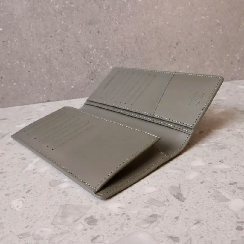 Louis Vuitton Zippy Wallet Horizontal
