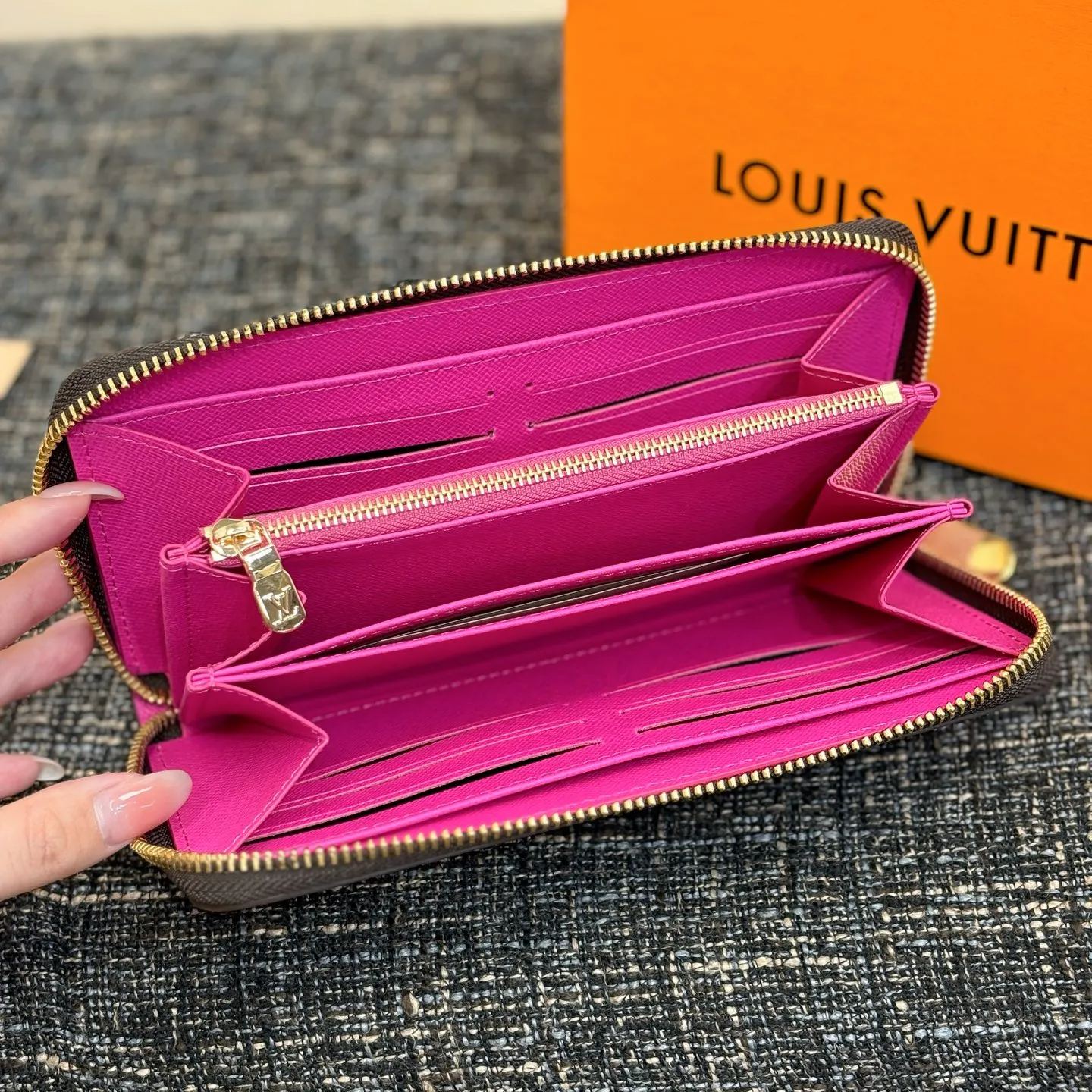 Louis Vuitton LV x TM Zippy Wallet Round Long Wallet