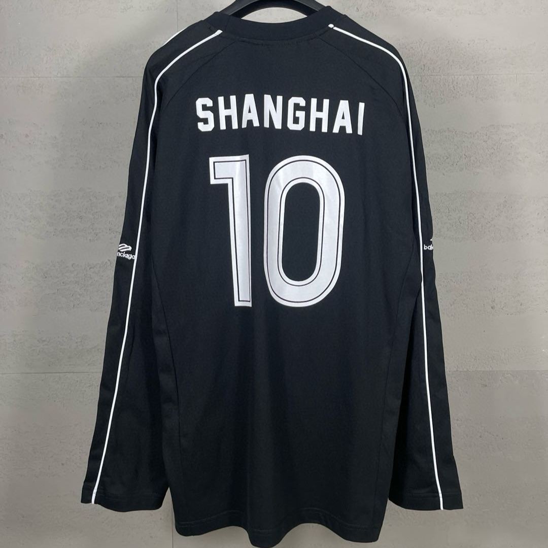 BALENCIAGA   SOCCER LONG SLEEVE OVERSIZED T-SHIRT