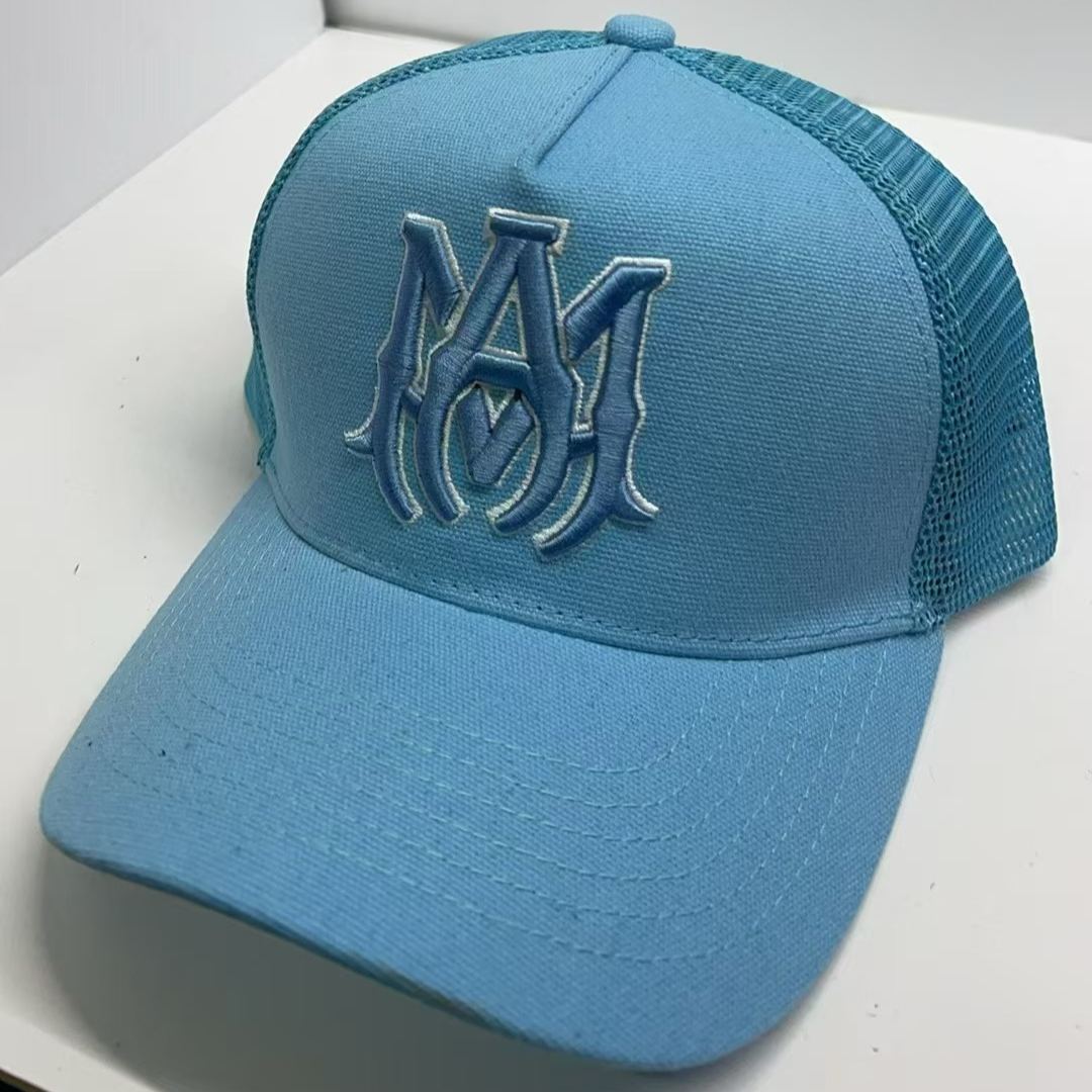 Amiri hat