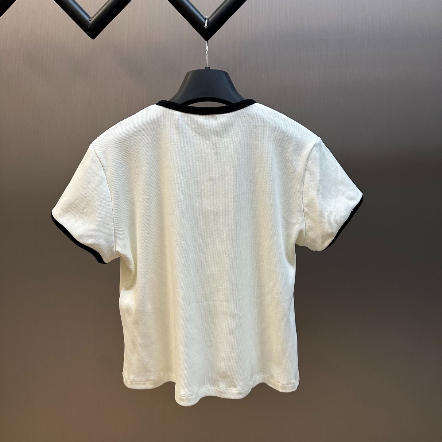 CELINE Women's Cropped T-Shirt in Cotton Jersey "Cream/Black"