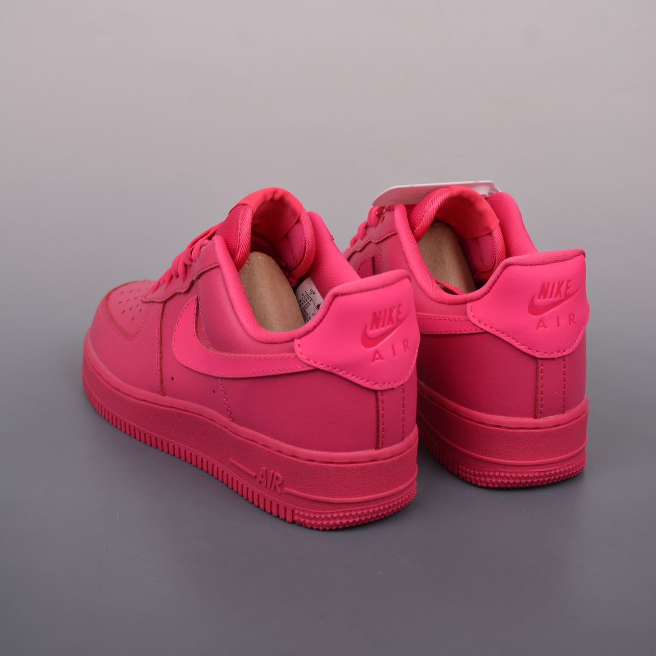 Nike Air Force 1 '07 "Fireberry"