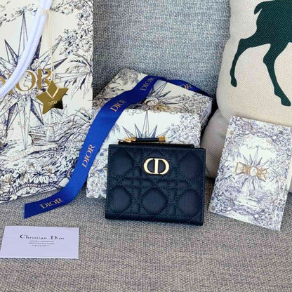 Dior 30 Montaigne Dahlia Wallet
