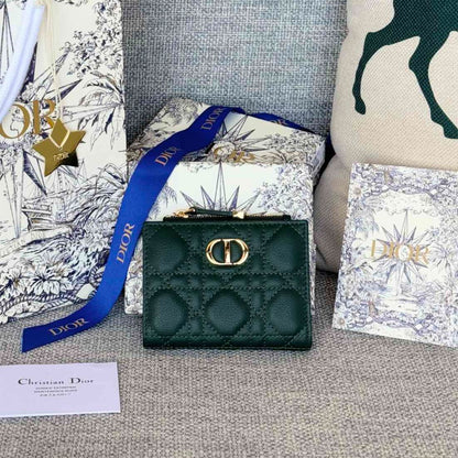 Dior 30 Montaigne Dahlia Wallet