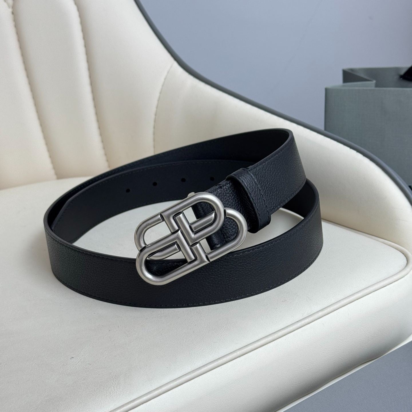 Balenciaga Bb Large Belt in Black-3.5cm