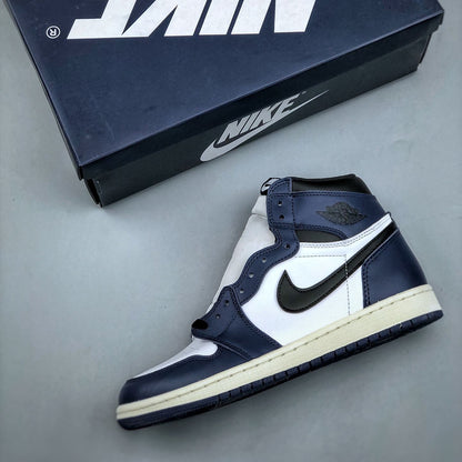 Nike Air Jordan 1 Retro High OG "Midnight Navy"