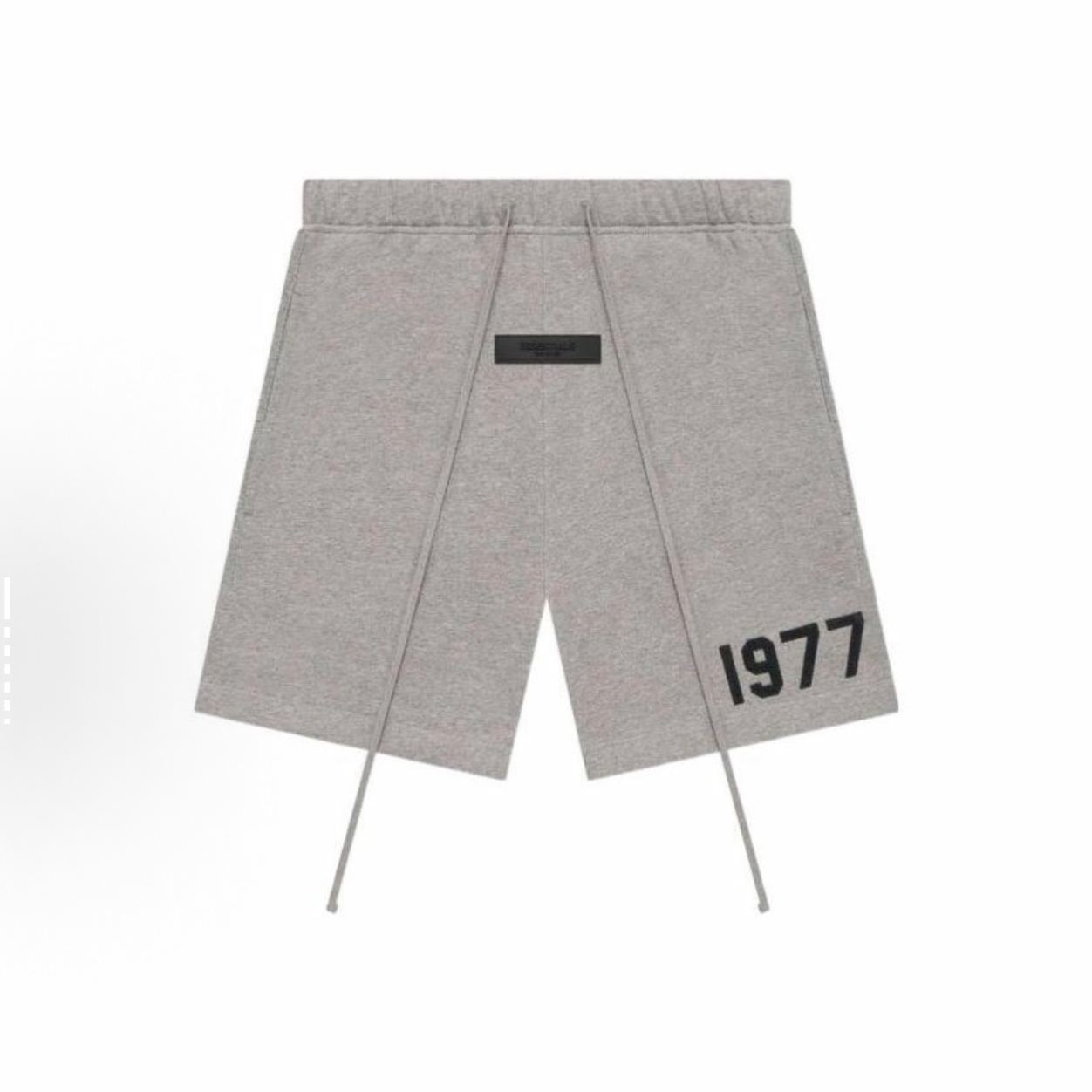 Fear of God EssentialsSS22 Shorts 1977