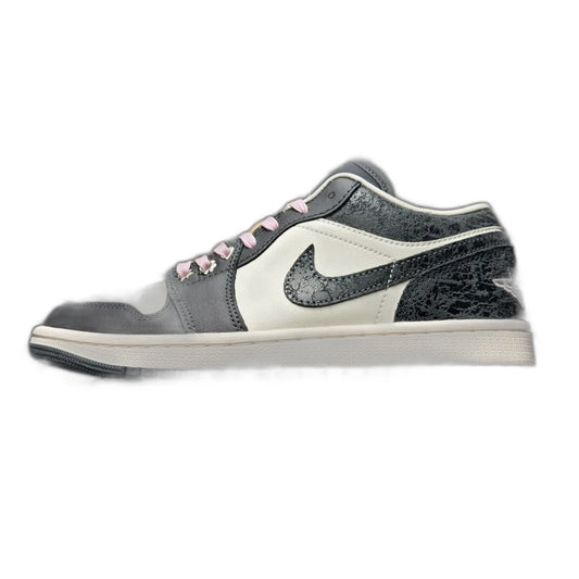 Nike Air Jordan 1 Low SE "Anthracite/Iced Carmine"