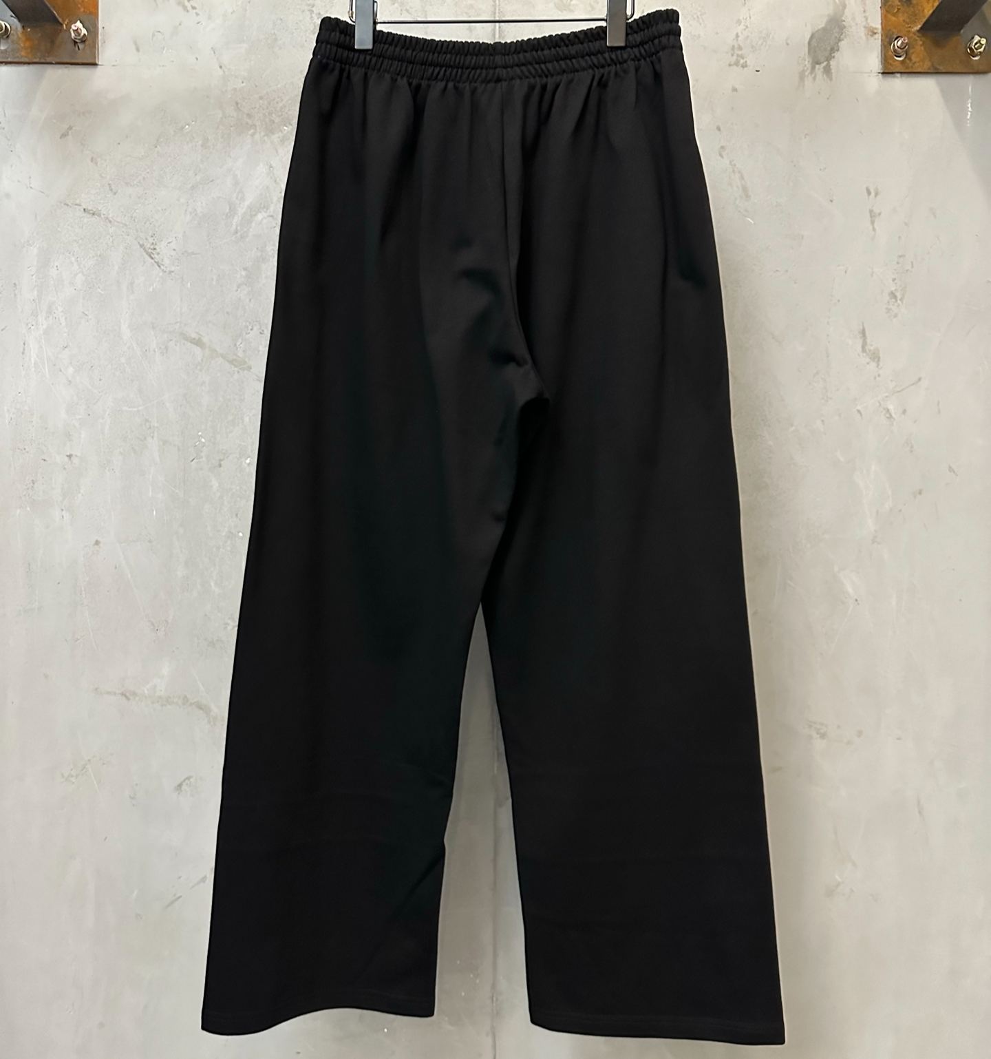 BALENCIAGA Men's Bodies Baggy Sweatpants in Black