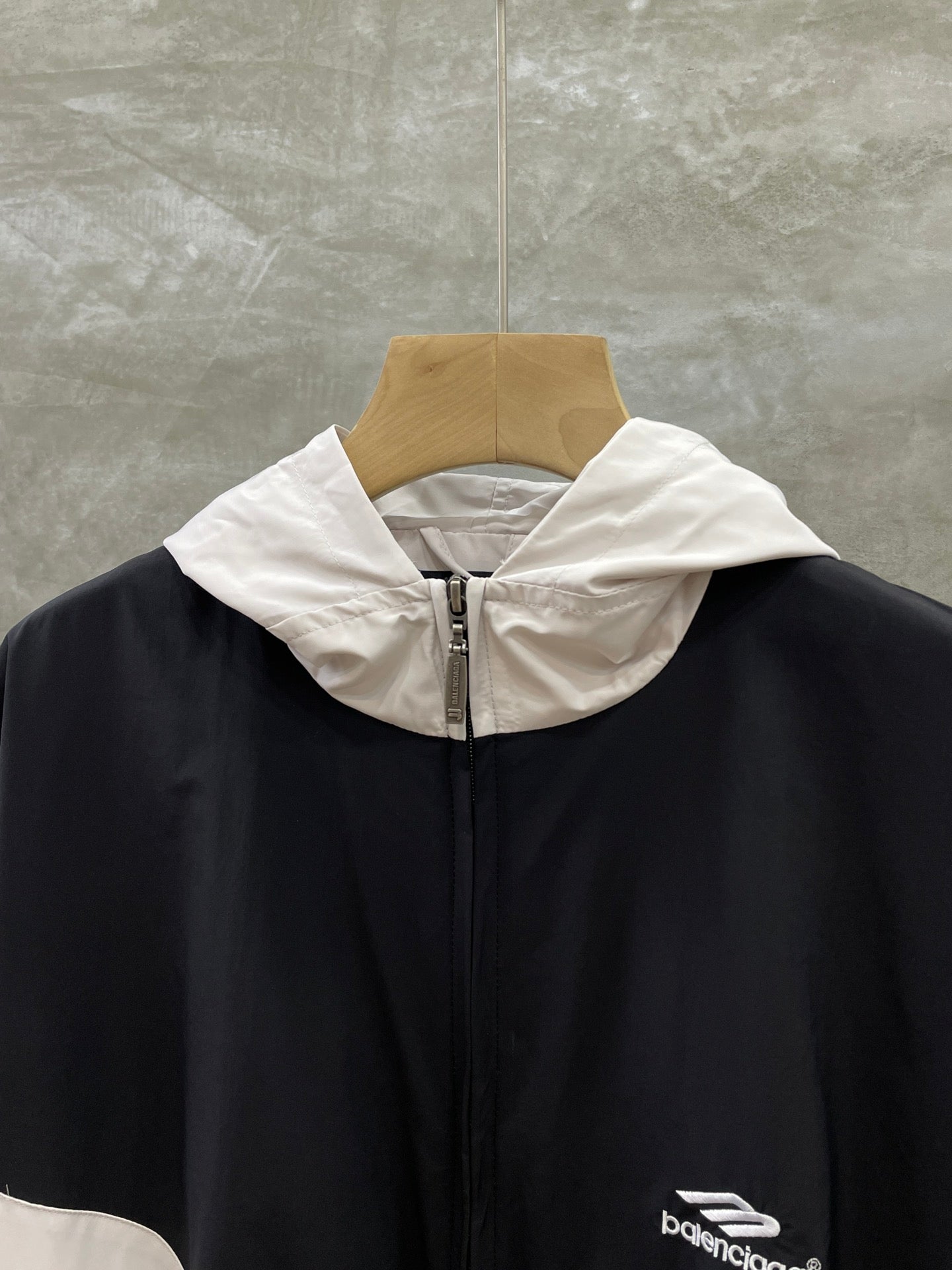 Balenciaga SS24 Jackets Coats Loose Fit Style Unisex Multicolor