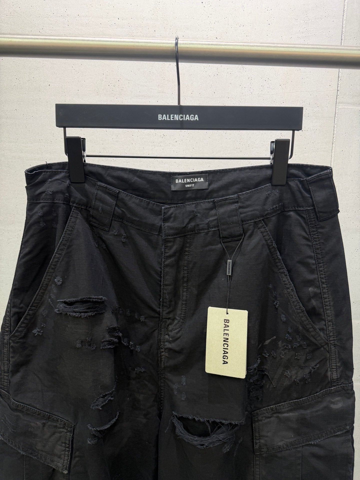BALENCIAGA Men's Distressed Large Cargo Pants "Black"