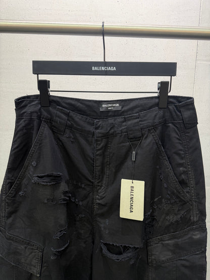 BALENCIAGA Men's Distressed Large Cargo Pants "Black"