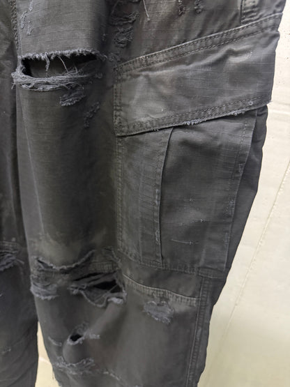 BALENCIAGA Men's Distressed Large Cargo Pants "Black"