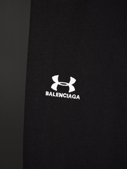 BALENCIAGA x Under Armour ® Baggy Sweatpants "Black/White"