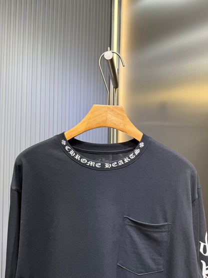 CHROME HEARTS neck logo T-shirt black x white