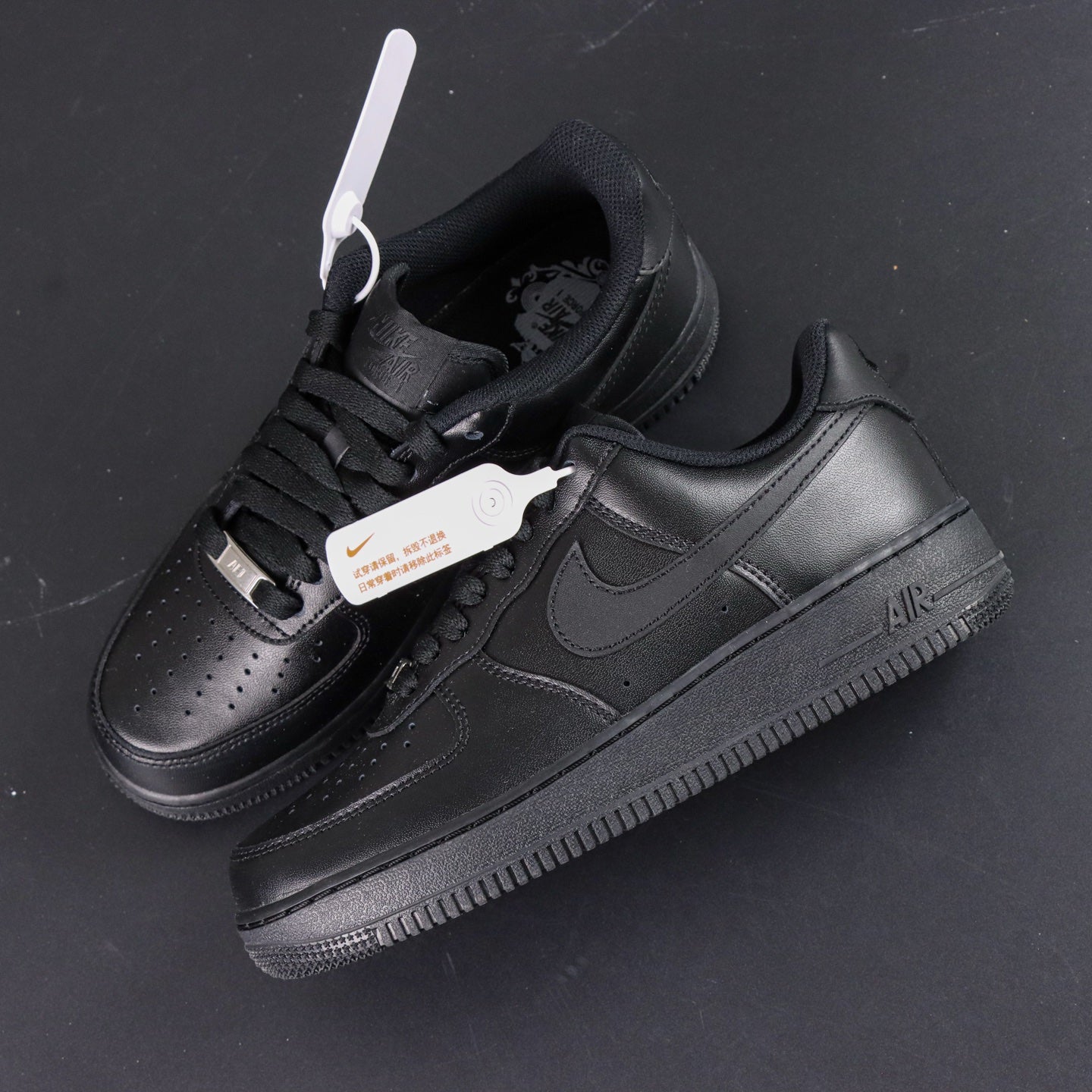 Nike Air Force 1 Low 07 "Black"