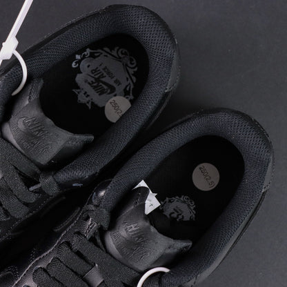 Nike Air Force 1 Low 07 "Black"